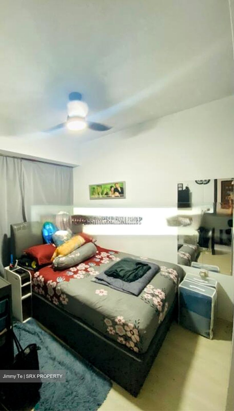 Riverfront Residences (D19), Apartment #558185601